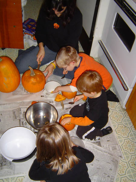 Pumpkin Carving G-Pod