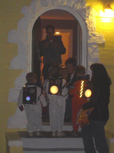 Trick or Treat G-Pod
