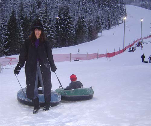 Tube Park Mom Dane