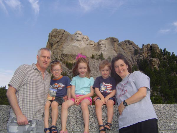 Mt Rushmore G-Pod 01
