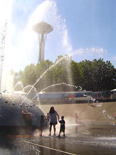 Fountain Maddy Brock Mom