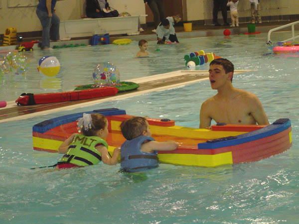 Swim Lesson Twins Norm 02