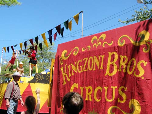 Kingston Parade 02