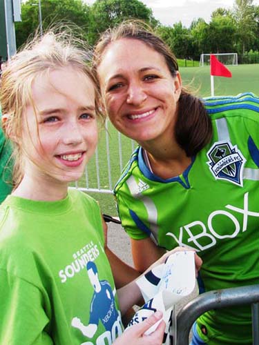 Maddy and Stephanie Cox 02