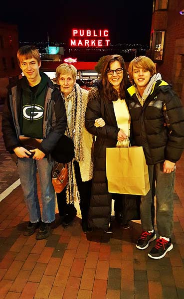 Mammy with G=Pod, Pike Place Market