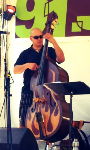 Llorono Bass