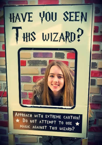 Diagon Alley 01 Maddy