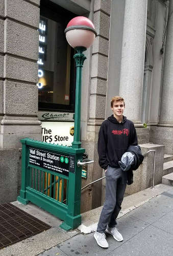 Wall St. Station Dane