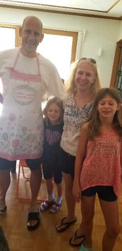 Suisse Lali Family 01