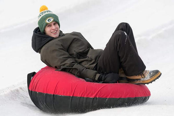 Snow Tubing Dane 06