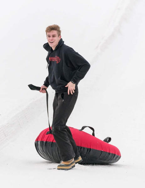Snow Tubing Dane 07