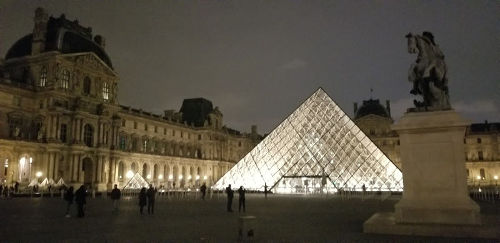 Paris Louvre
