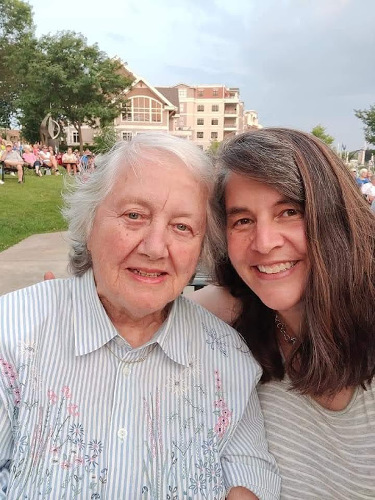 Oconomowoc Concert Grandma Mom