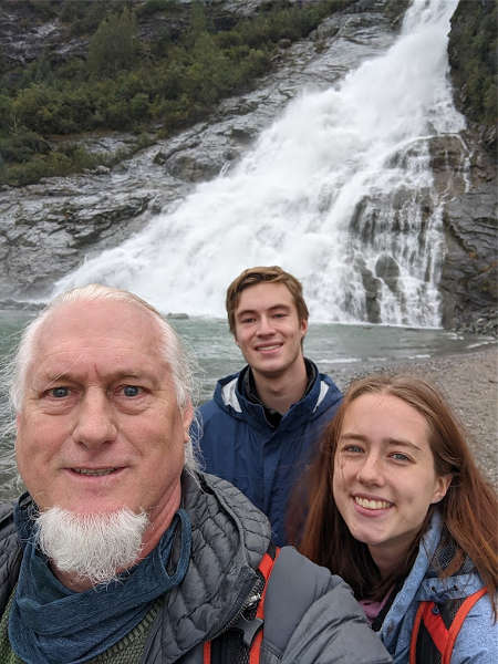 Juneau 20 Maddy Brock Papa