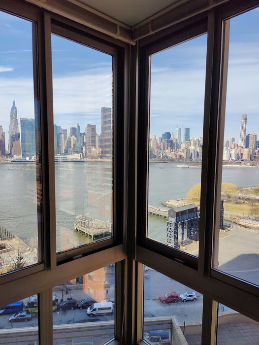 NYC LIC Subway Brock