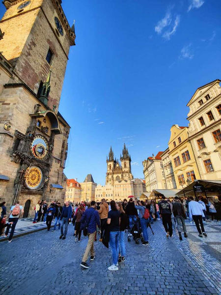 Prague Square 01