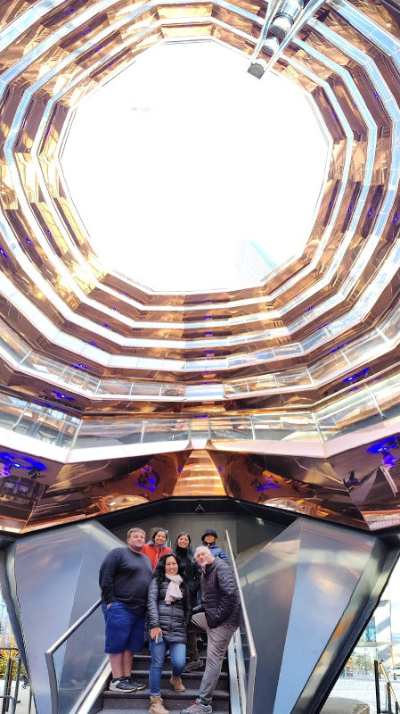 NEXT NY Papa Group 01