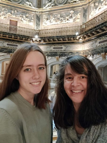 Vienna 19DEC Maddy Mom