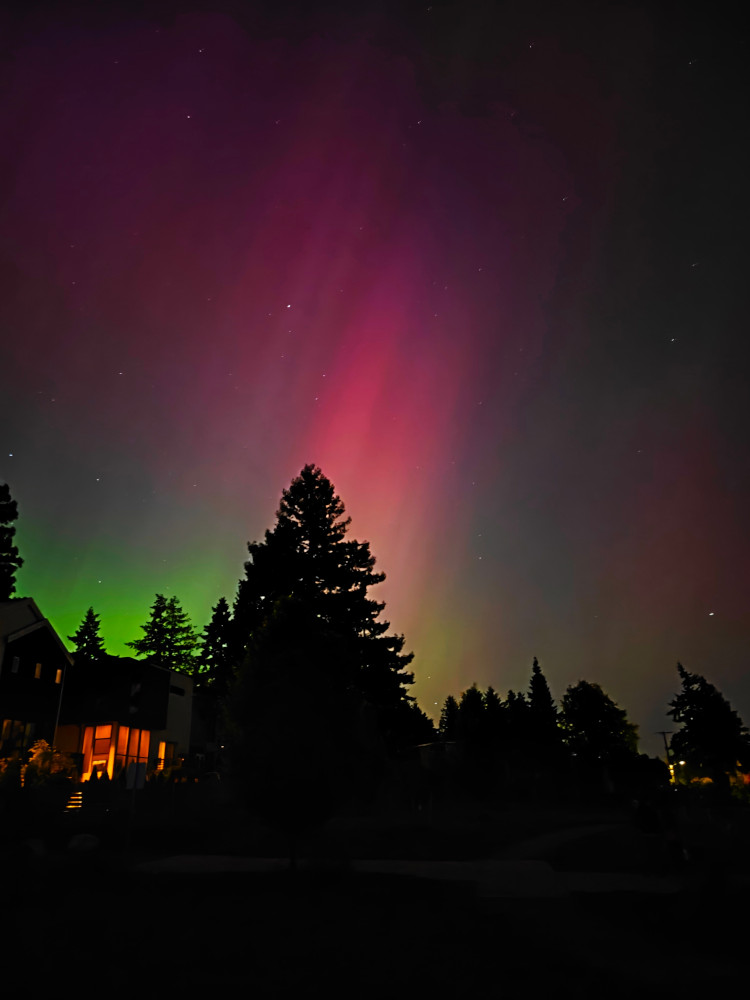 Northern Lights Seattle 03