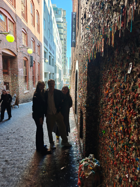 Gum Wall 02