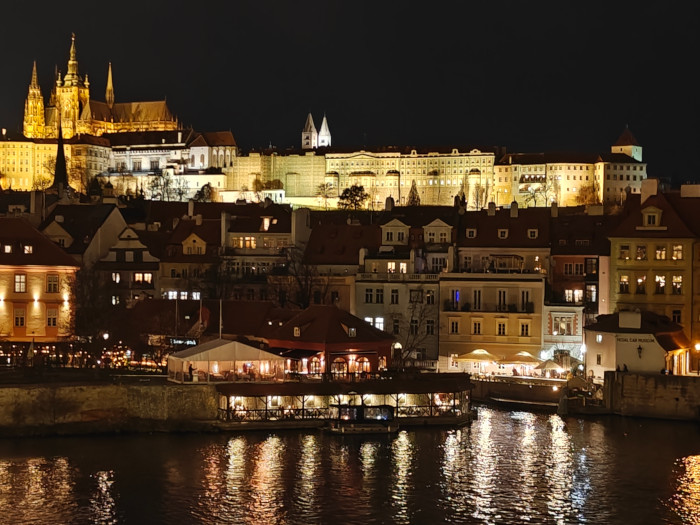 Prague 165839 07-Dec-2024
