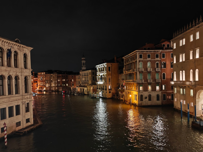 Venice 174842109-Dec-2024