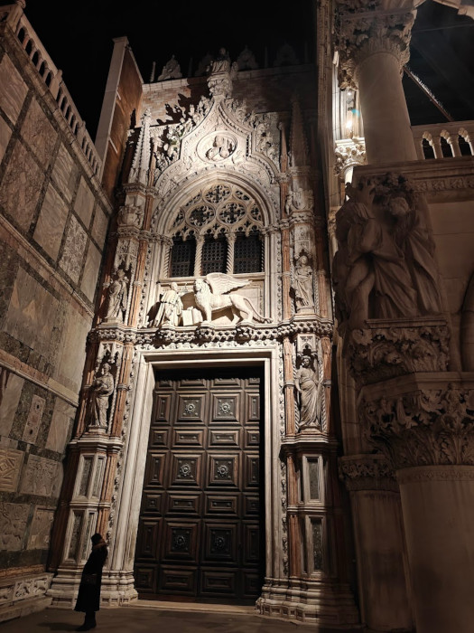 Venice 231344 09-Dec-2024