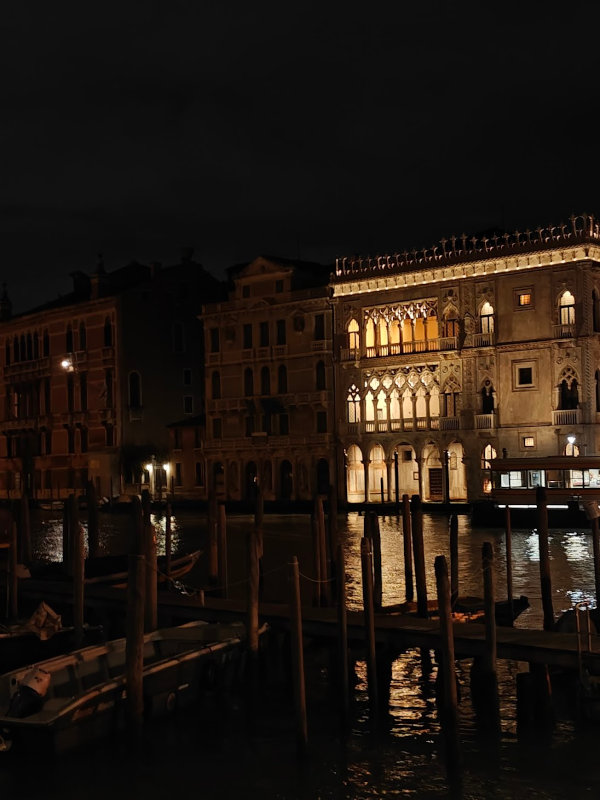 Venice 233630 09-Dec-2024