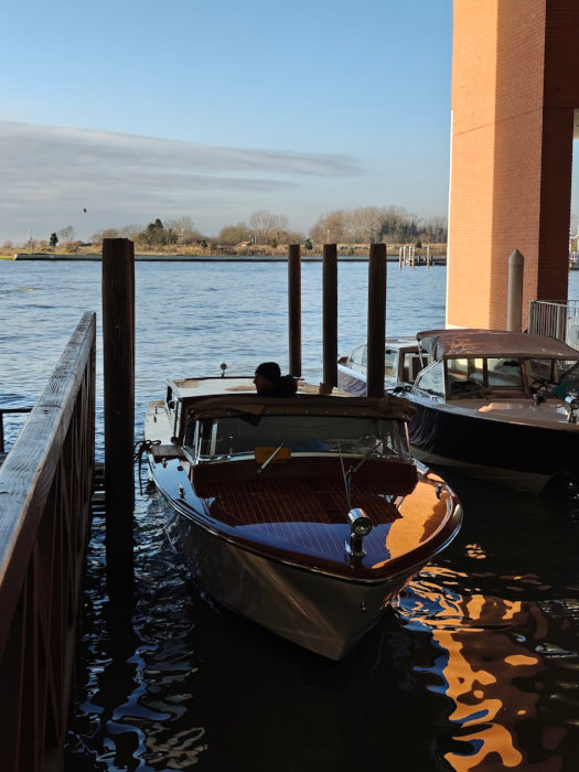 Venice Water Taxi #314 092017 12-Dec-2024