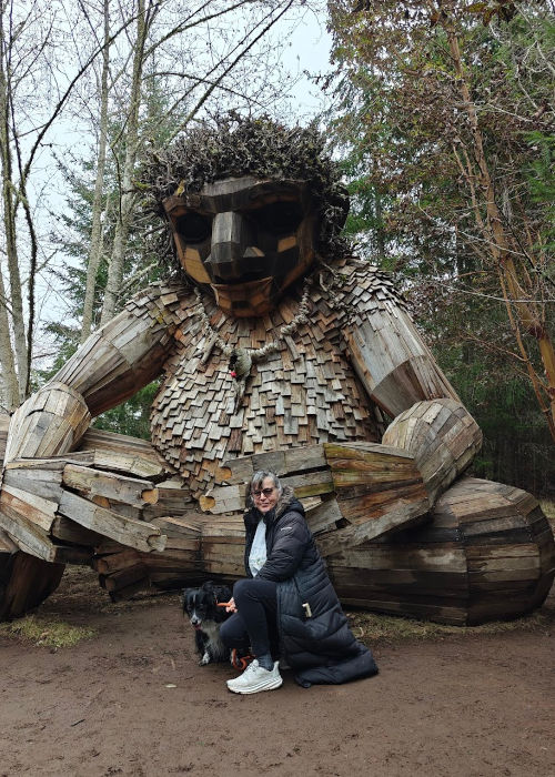 Pia the Troll Mom Smudge