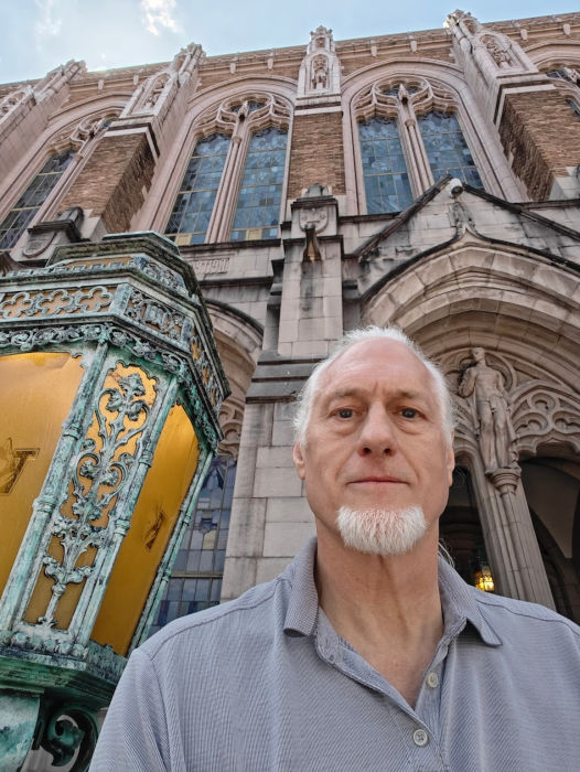 Suzallo Library Papa