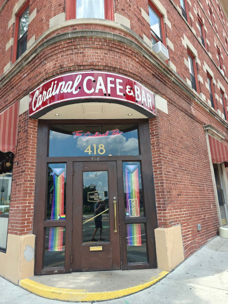 Cardinal Bar