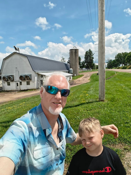 Mt Horeb Farm Papa Jaxson 02
