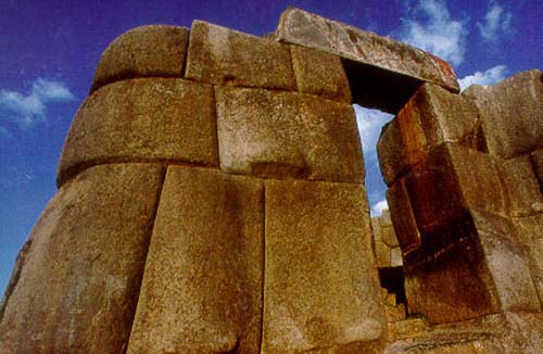 Sacsayhuaman